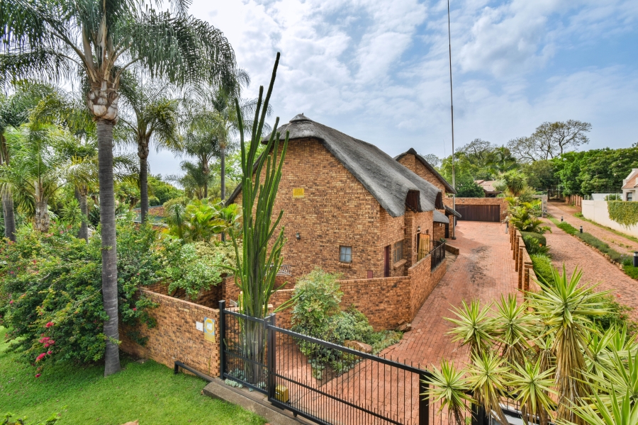 4 Bedroom Property for Sale in Wapadrand Gauteng