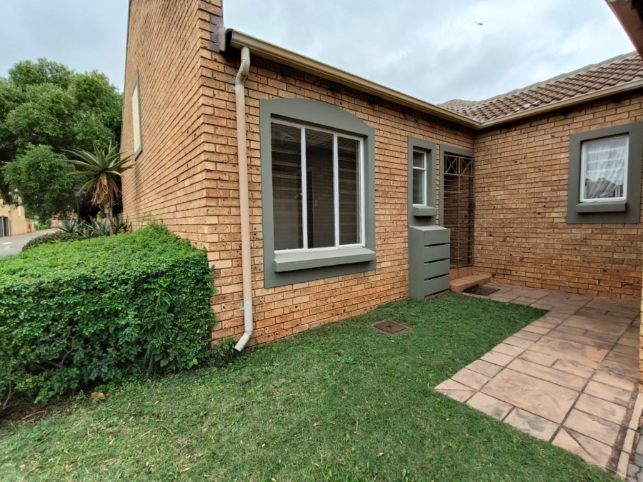 3 Bedroom Property for Sale in Equestria Gauteng