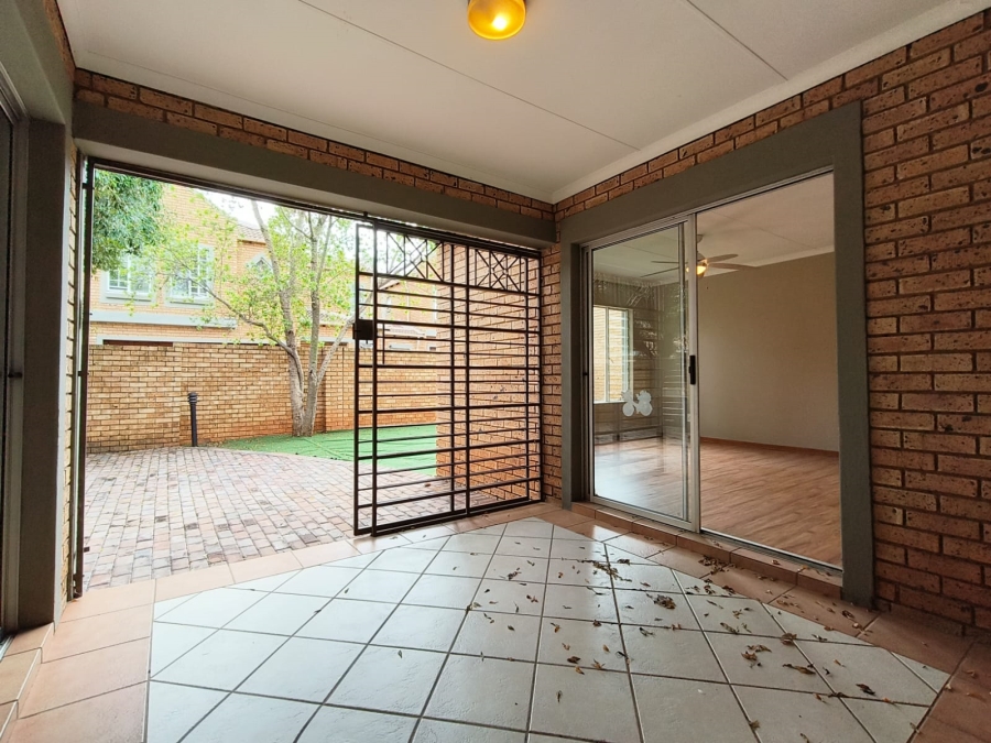 3 Bedroom Property for Sale in Equestria Gauteng