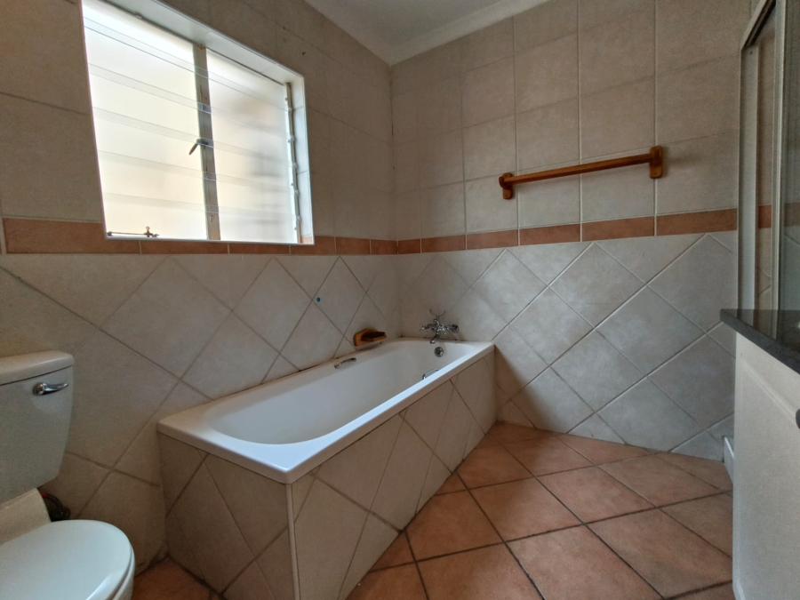 3 Bedroom Property for Sale in Equestria Gauteng