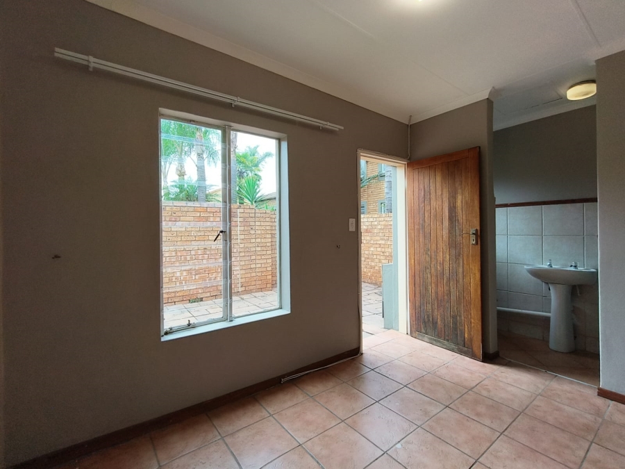 3 Bedroom Property for Sale in Equestria Gauteng