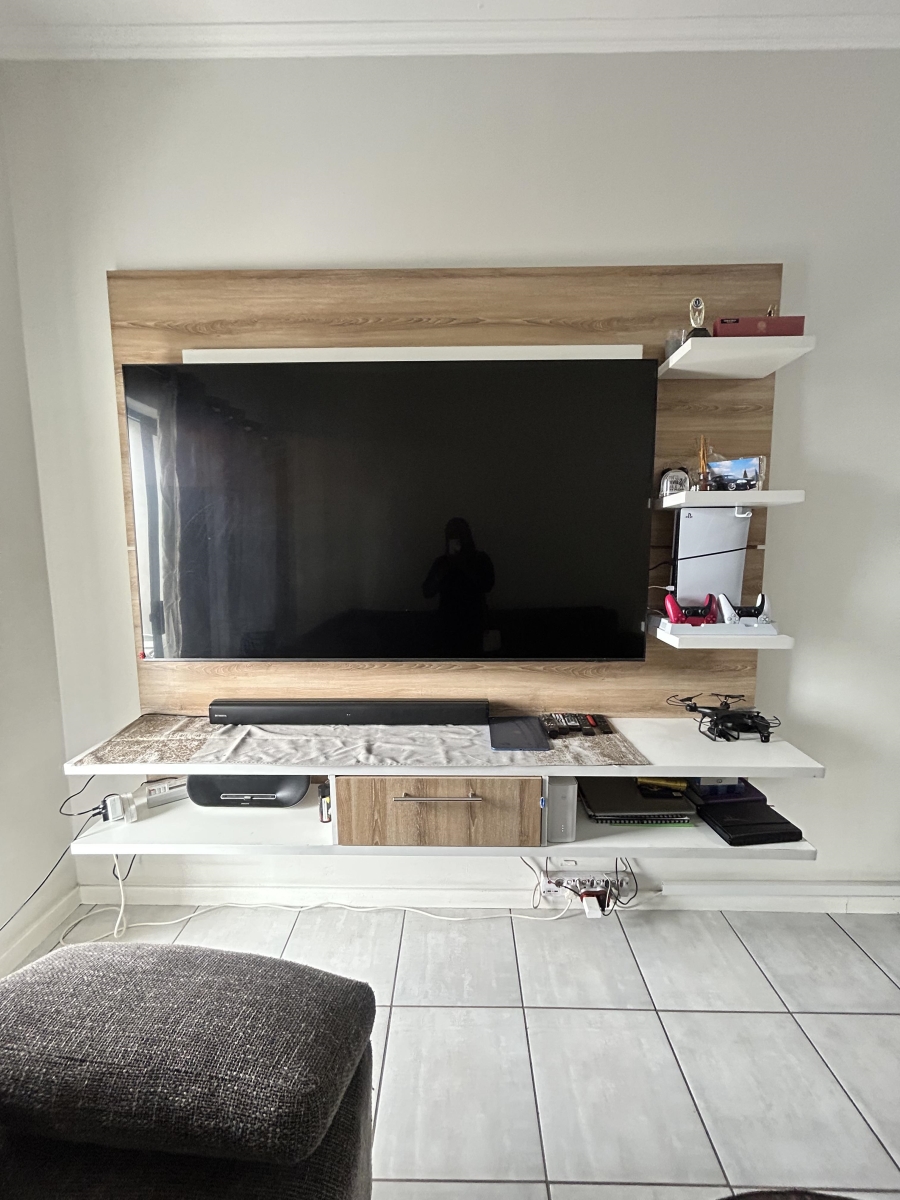 2 Bedroom Property for Sale in Witfield Gauteng