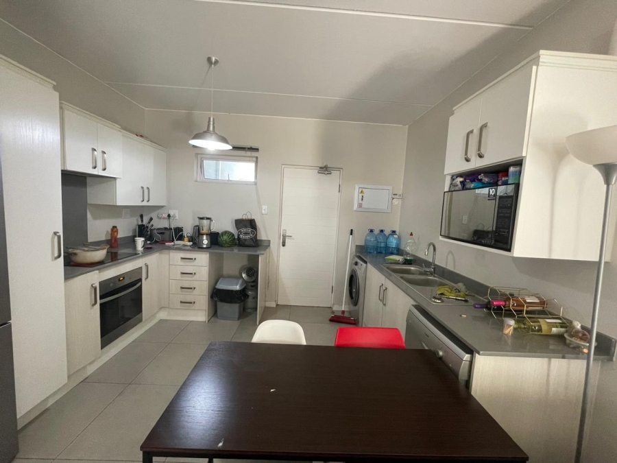 To Let 2 Bedroom Property for Rent in Paulshof Gauteng