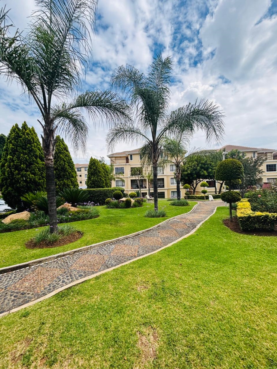 1 Bedroom Property for Sale in Carlswald Gauteng