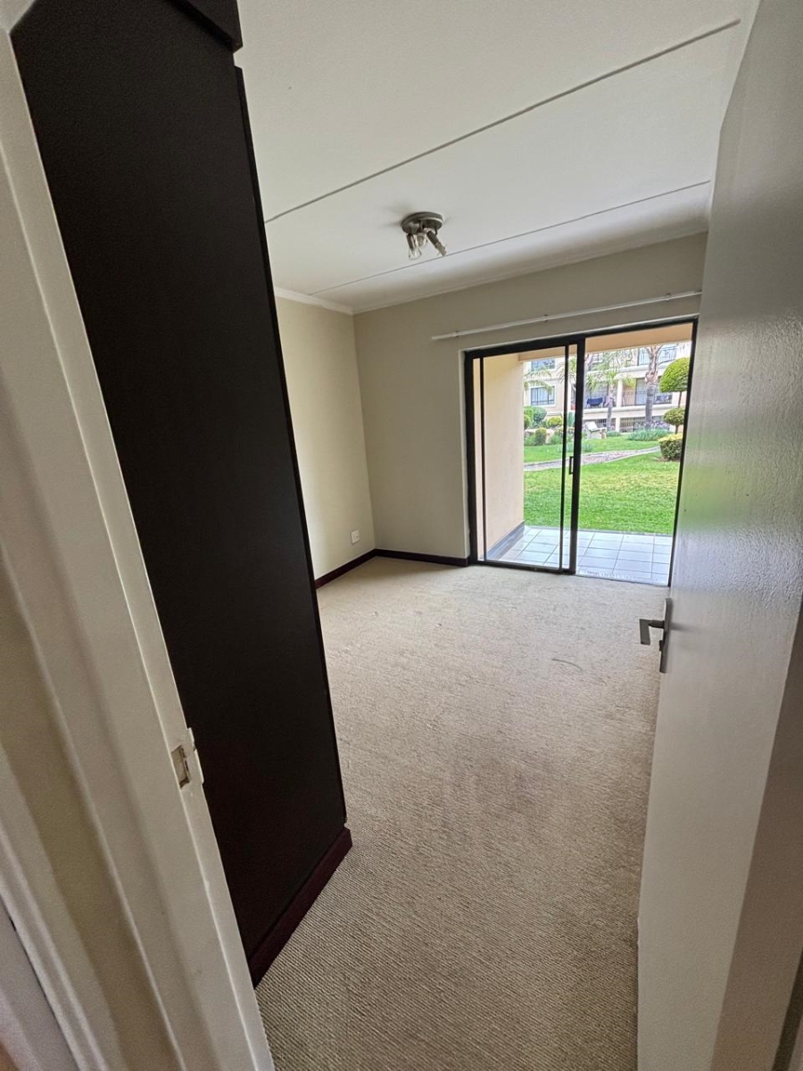 1 Bedroom Property for Sale in Carlswald Gauteng
