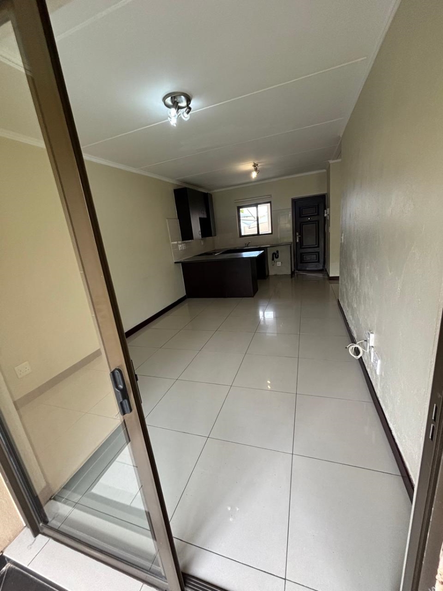 1 Bedroom Property for Sale in Carlswald Gauteng