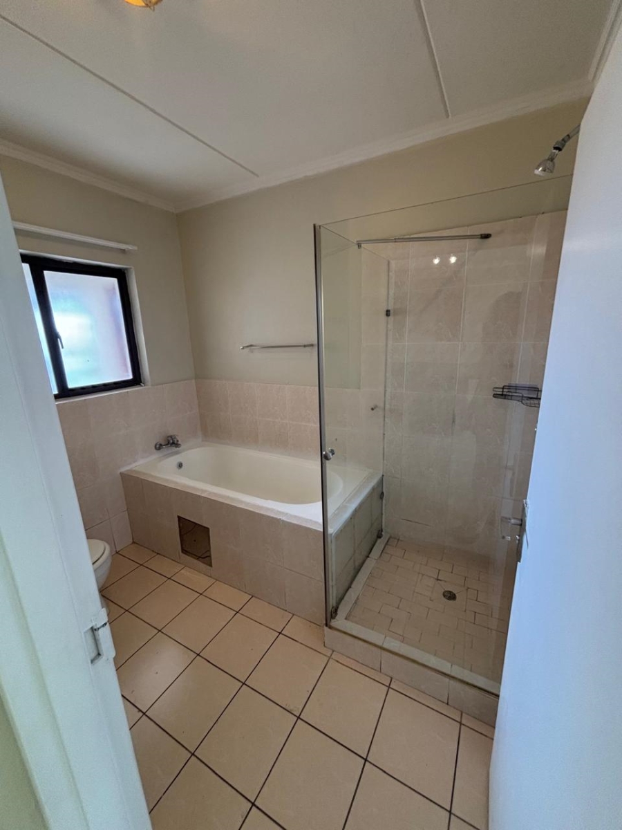 1 Bedroom Property for Sale in Carlswald Gauteng