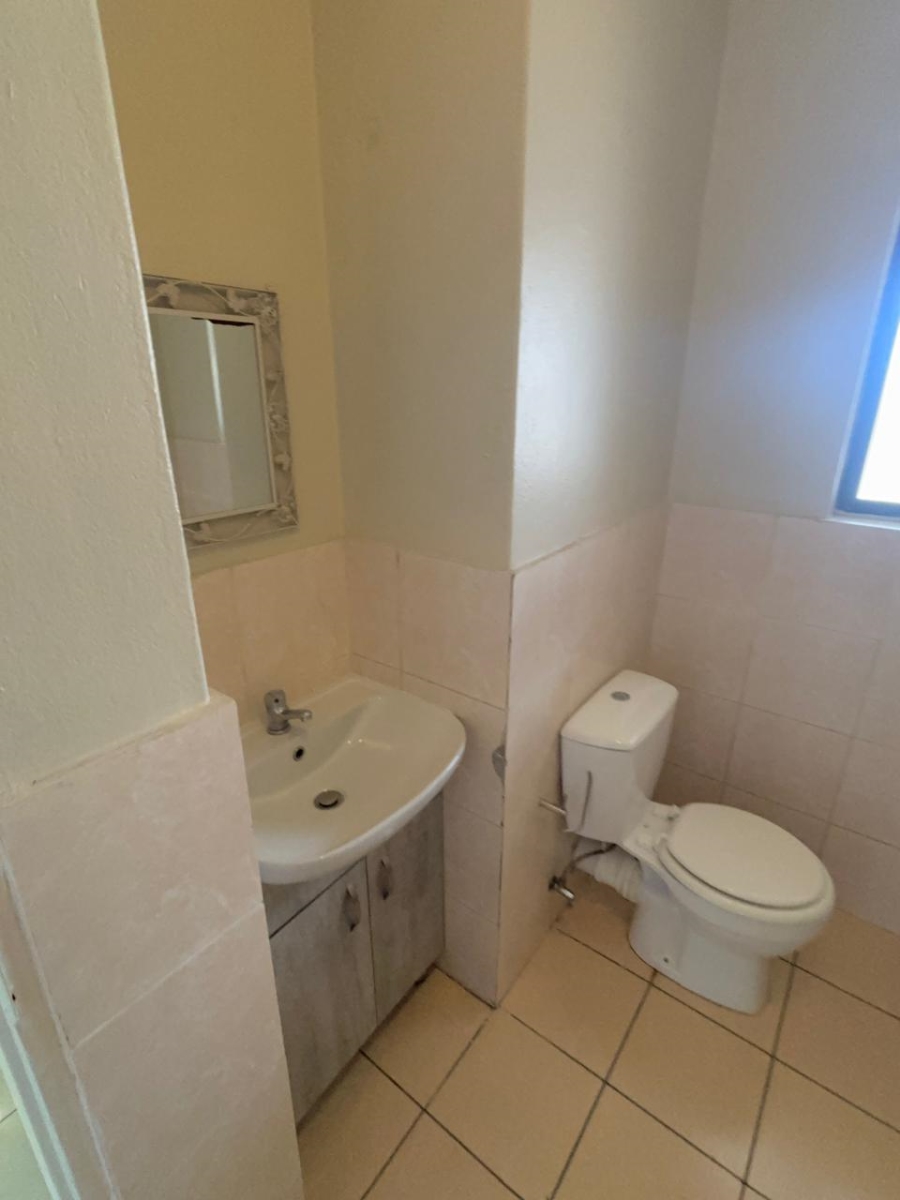 1 Bedroom Property for Sale in Carlswald Gauteng