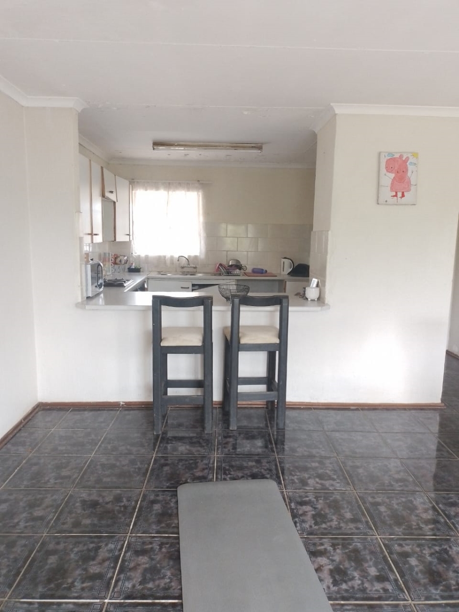 2 Bedroom Property for Sale in Noordwyk Gauteng
