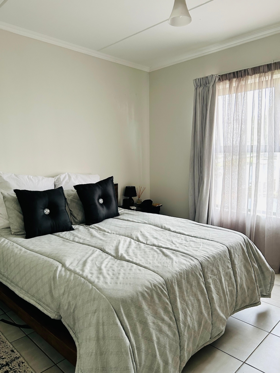 2 Bedroom Property for Sale in Witfield Gauteng