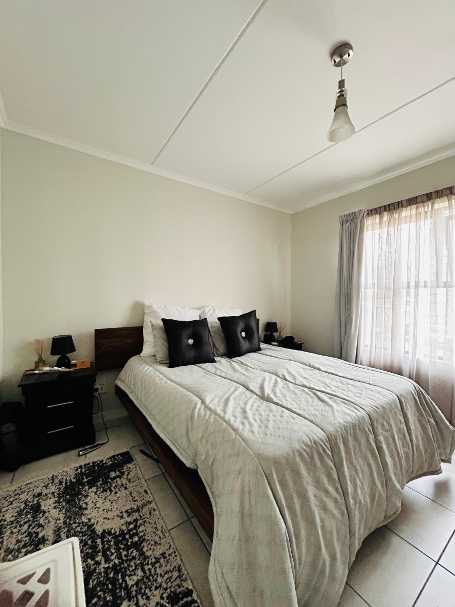 2 Bedroom Property for Sale in Witfield Gauteng