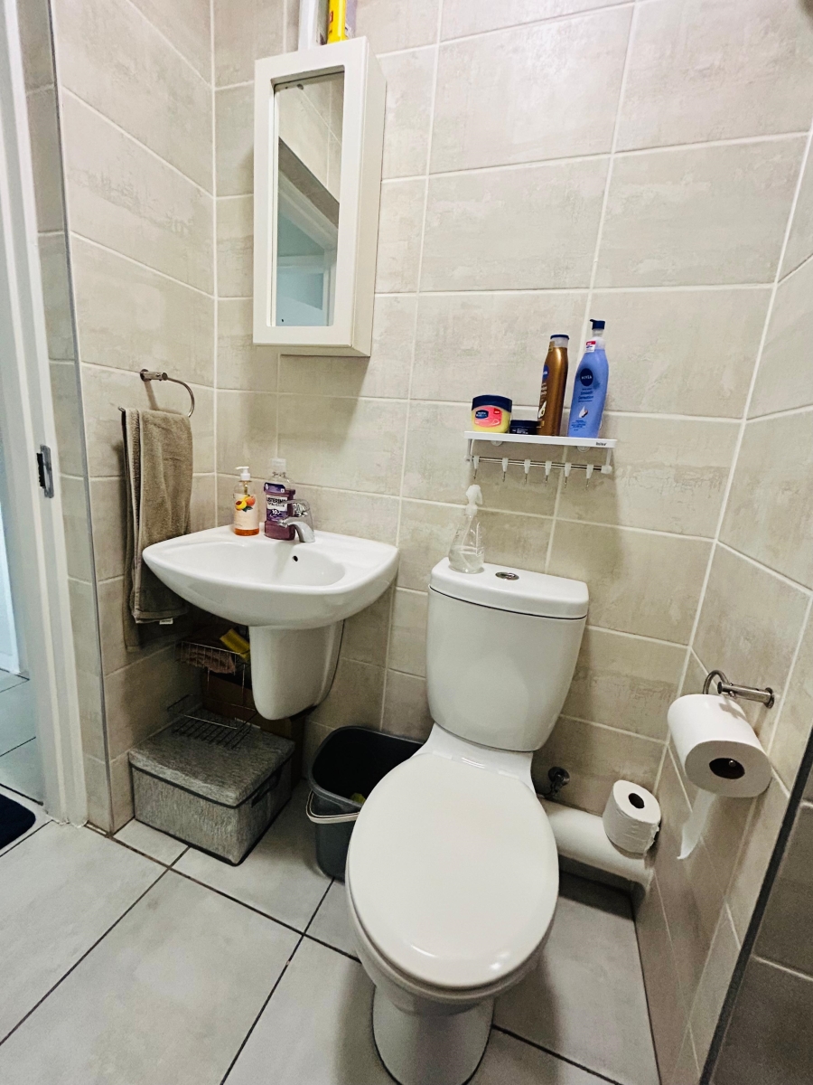 2 Bedroom Property for Sale in Witfield Gauteng