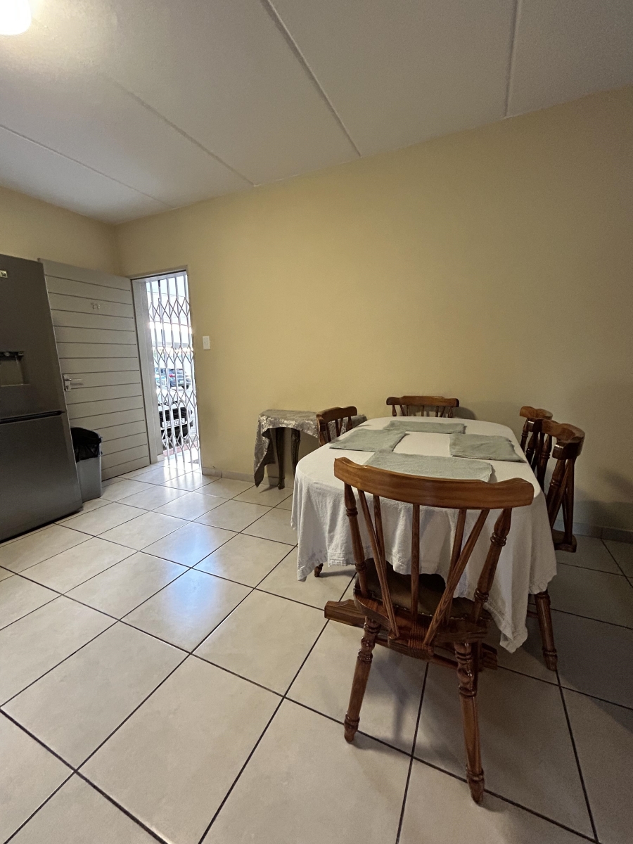2 Bedroom Property for Sale in Benoni North Gauteng