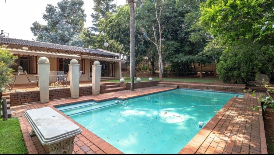 5 Bedroom Property for Sale in Northcliff Gauteng