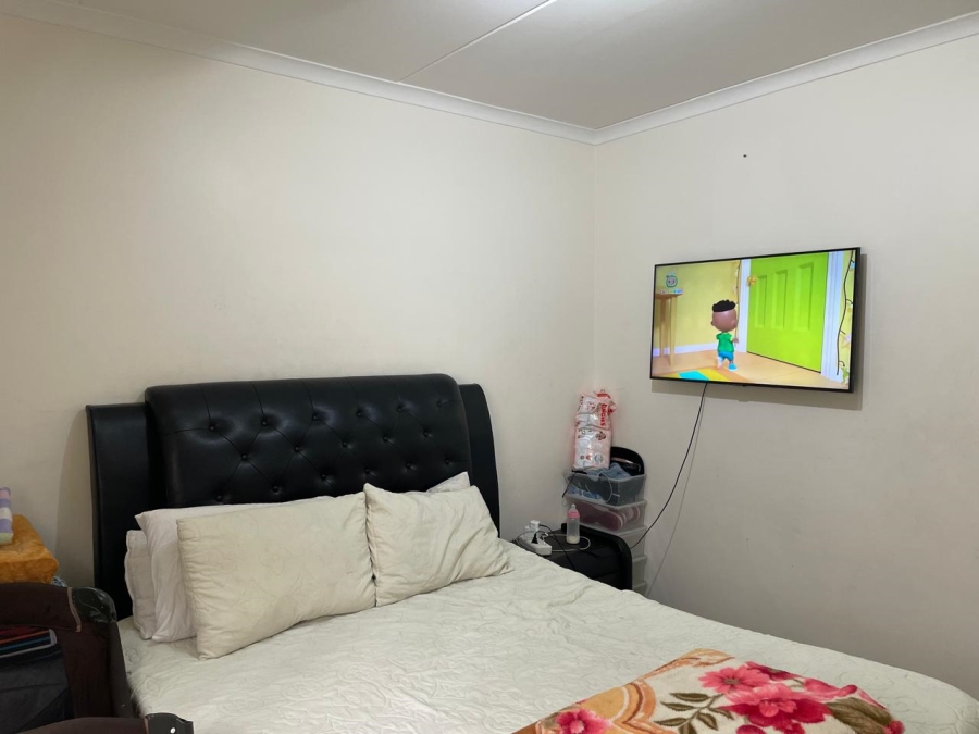 2 Bedroom Property for Sale in Barbeque Downs Gauteng