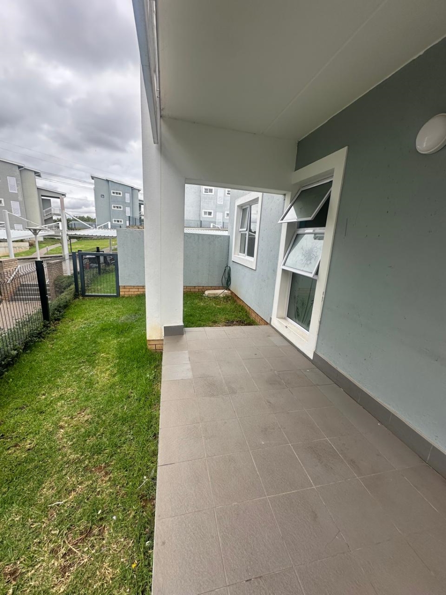 To Let 2 Bedroom Property for Rent in Paulshof Gauteng