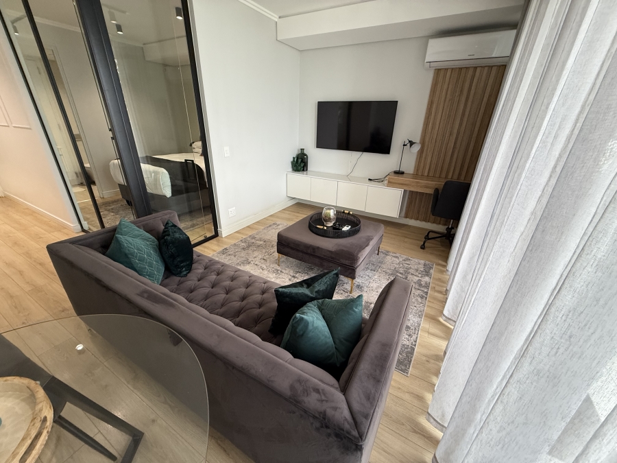 1 Bedroom Property for Sale in Waterfall Gauteng