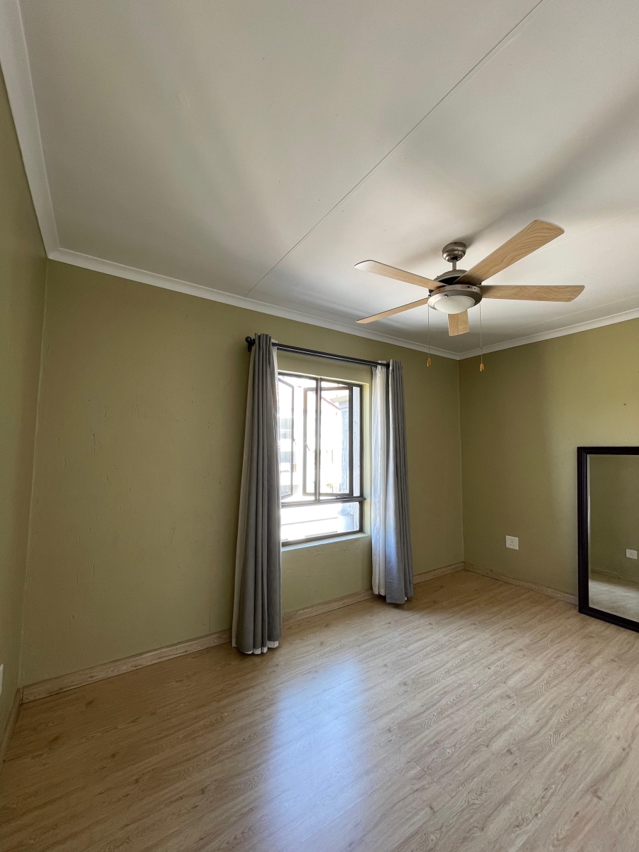 2 Bedroom Property for Sale in Northgate Gauteng