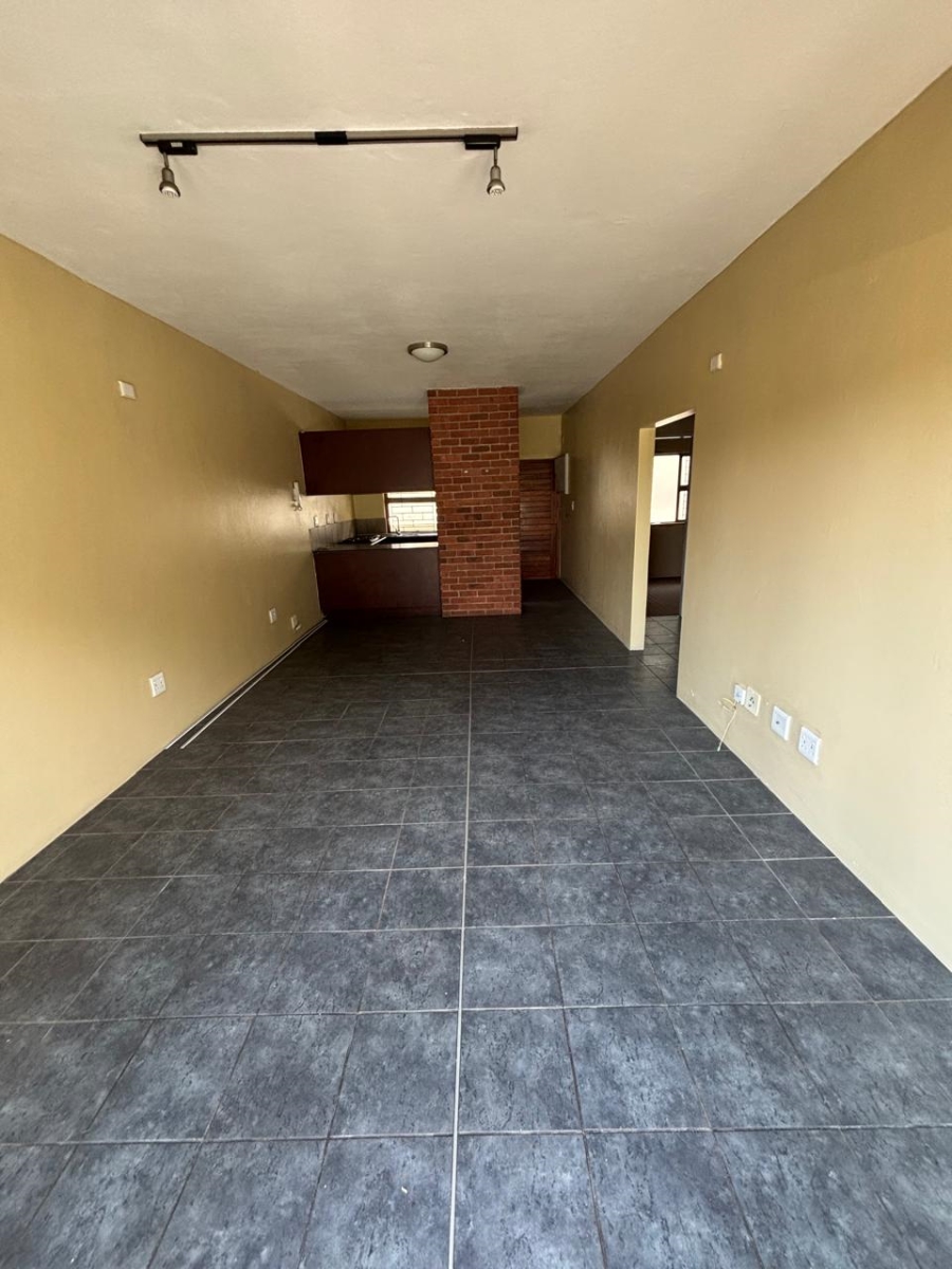 2 Bedroom Property for Sale in Carlswald Gauteng