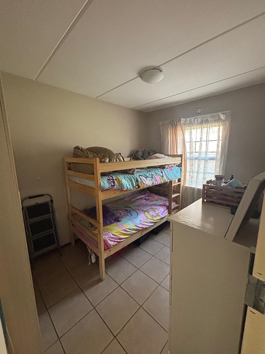 2 Bedroom Property for Sale in Noordwyk Gauteng