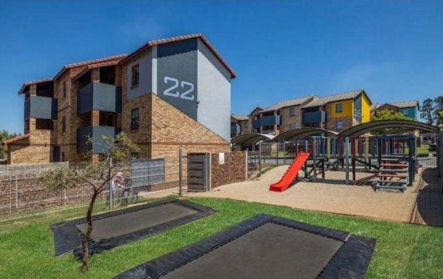 2 Bedroom Property for Sale in Noordwyk Gauteng