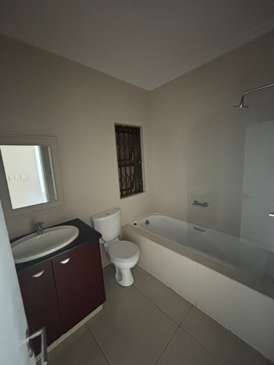 2 Bedroom Property for Sale in Carlswald Gauteng