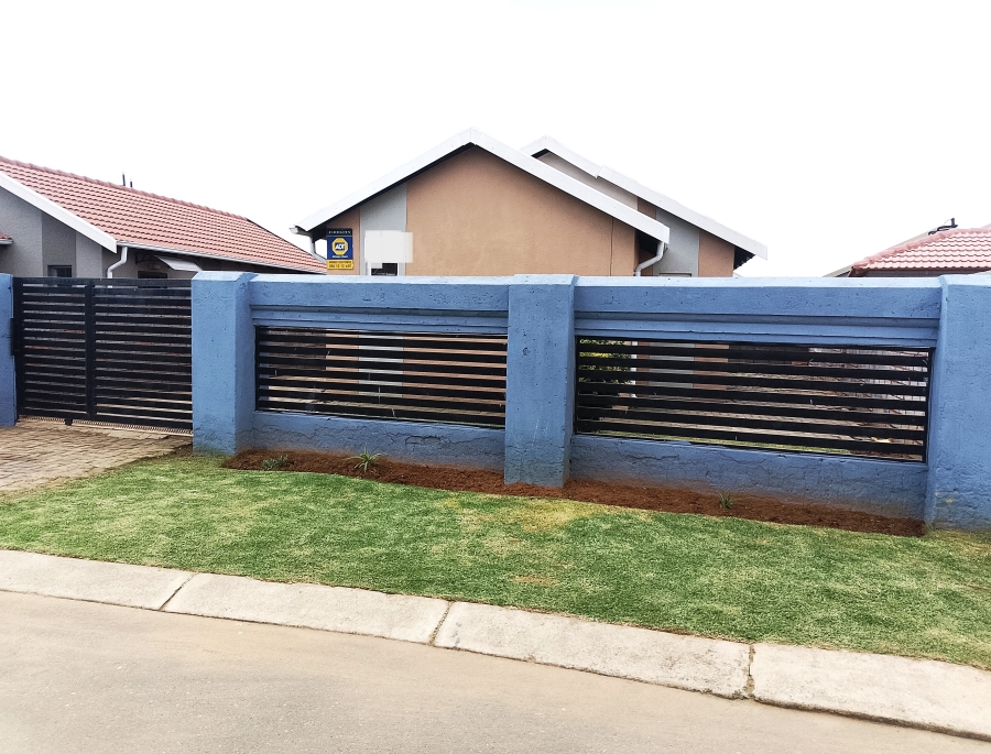 2 Bedroom Property for Sale in Windmill Park Gauteng