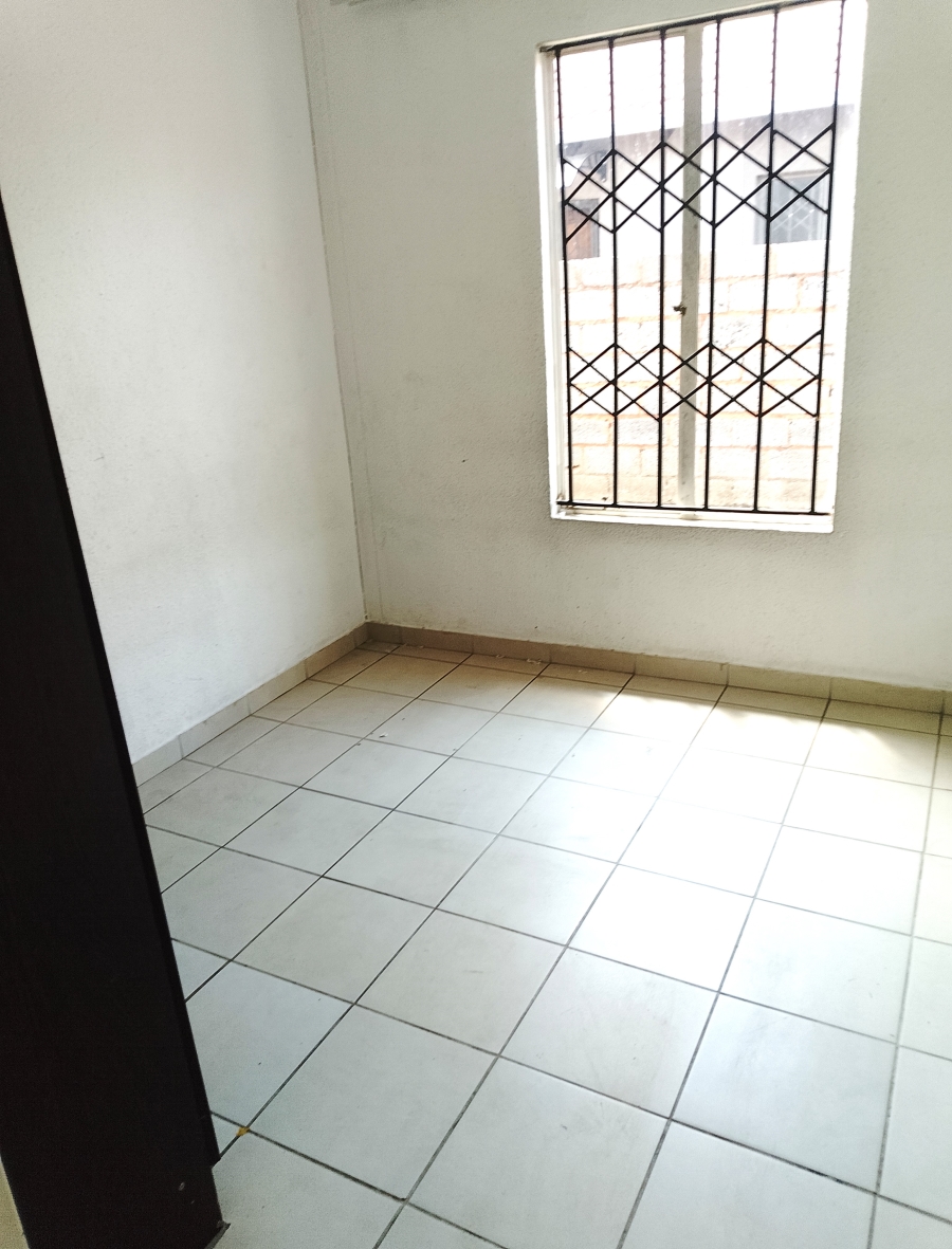 2 Bedroom Property for Sale in Windmill Park Gauteng