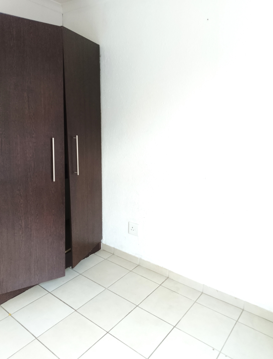 2 Bedroom Property for Sale in Windmill Park Gauteng