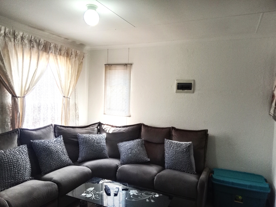 3 Bedroom Property for Sale in Windmill Park Gauteng
