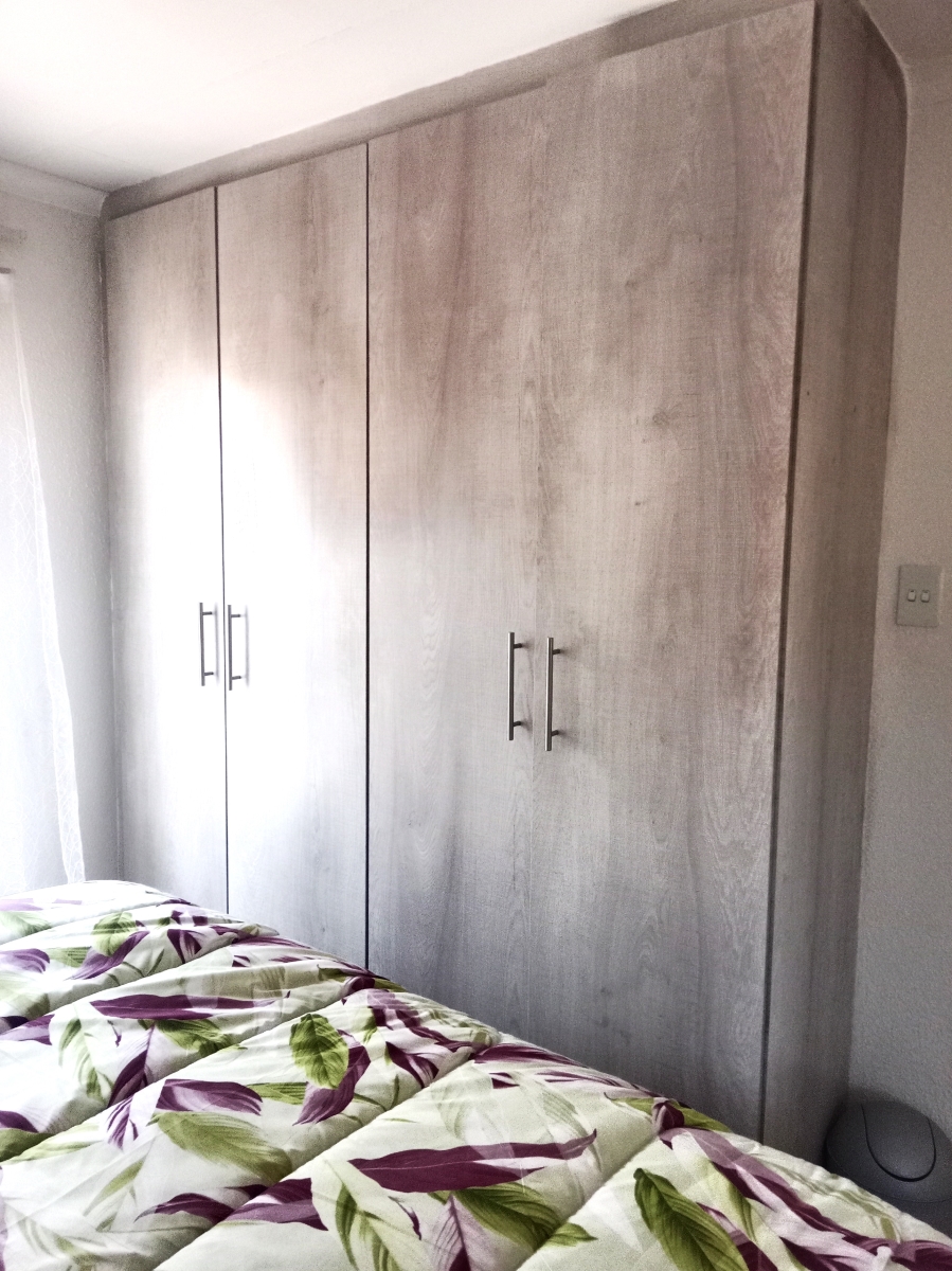 3 Bedroom Property for Sale in Windmill Park Gauteng