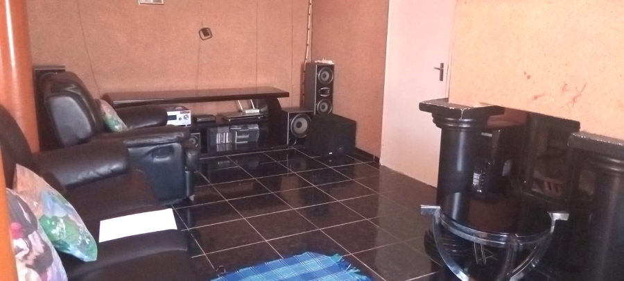 3 Bedroom Property for Sale in Dawn Park Gauteng