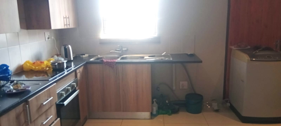 4 Bedroom Property for Sale in Dawn Park Gauteng