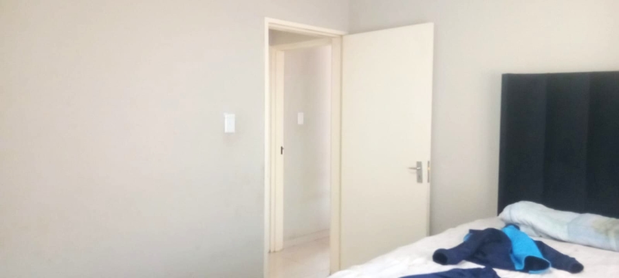 4 Bedroom Property for Sale in Dawn Park Gauteng