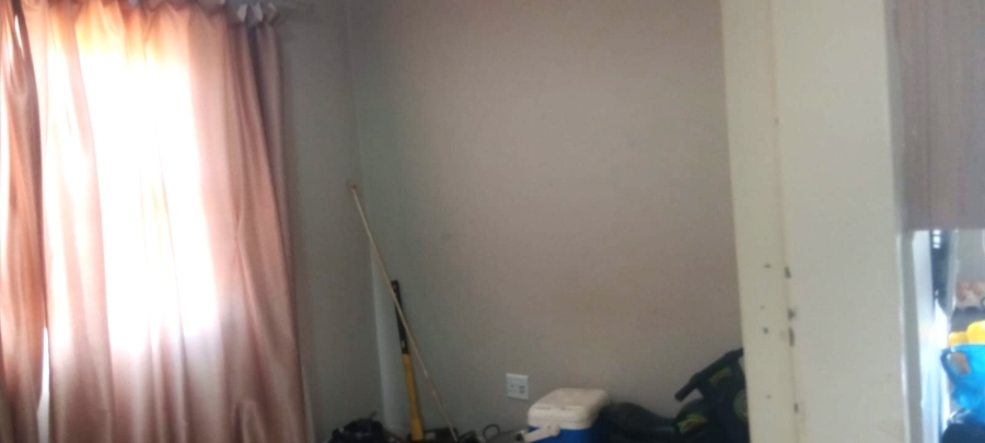 4 Bedroom Property for Sale in Dawn Park Gauteng