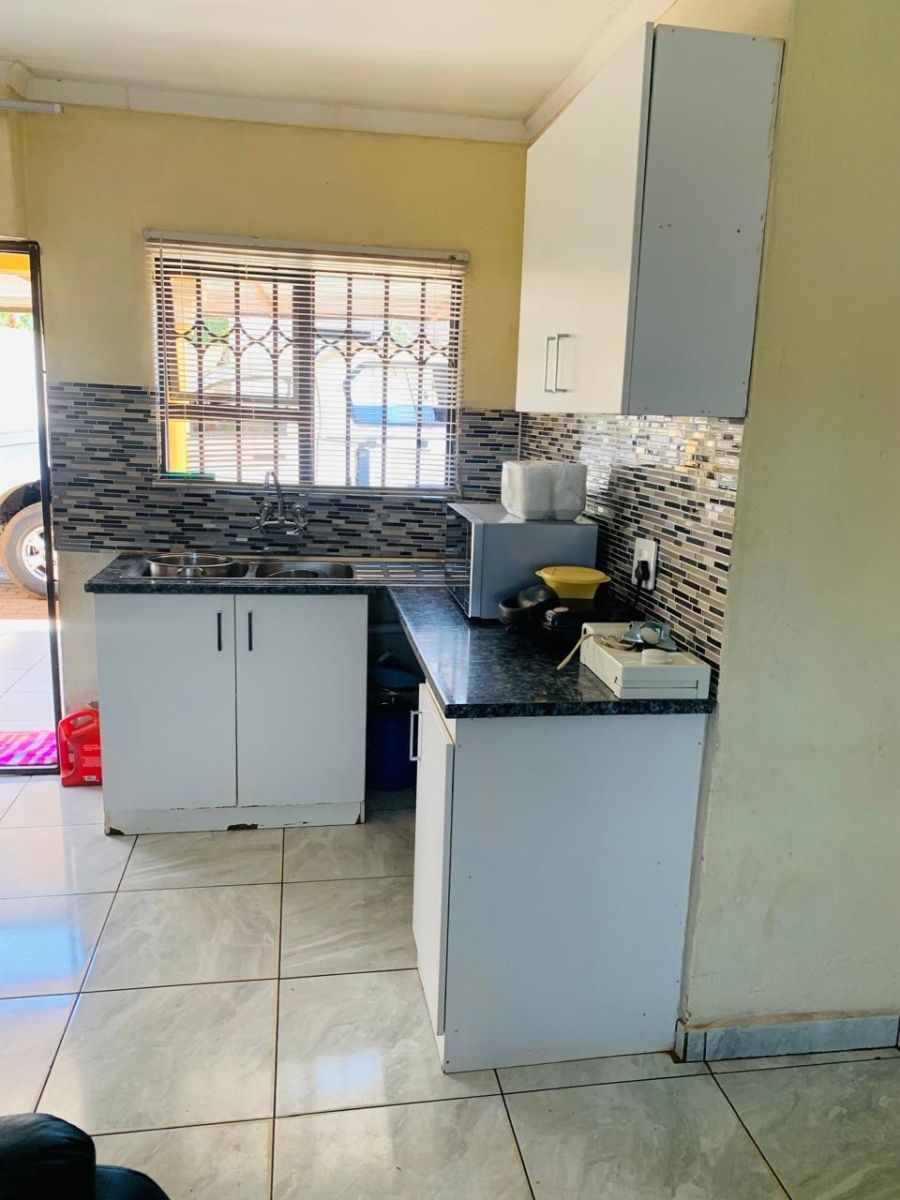 2 Bedroom Property for Sale in Villa Liza Gauteng