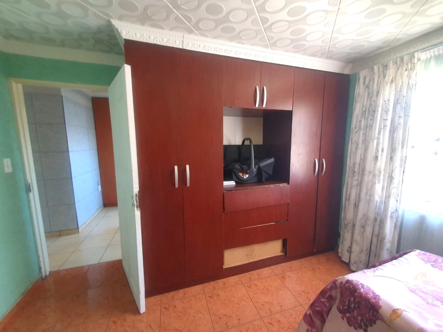 4 Bedroom Property for Sale in Tsakane Gauteng