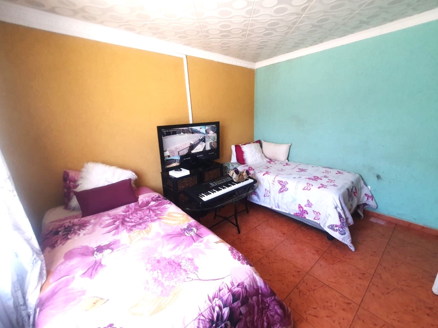 4 Bedroom Property for Sale in Tsakane Gauteng