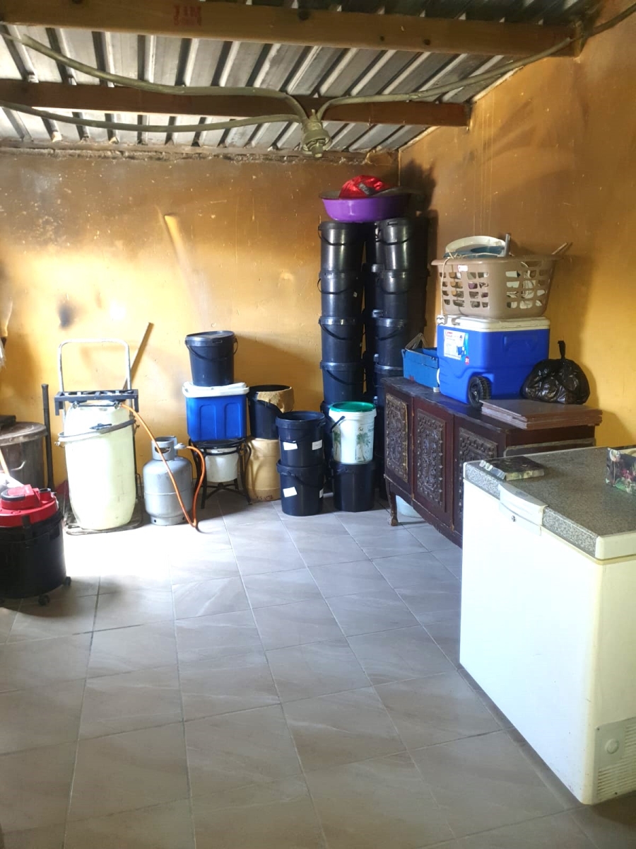 4 Bedroom Property for Sale in Tsakane Gauteng