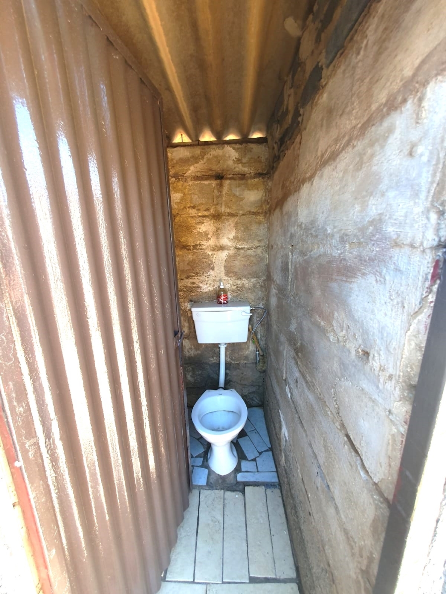 4 Bedroom Property for Sale in Tsakane Gauteng