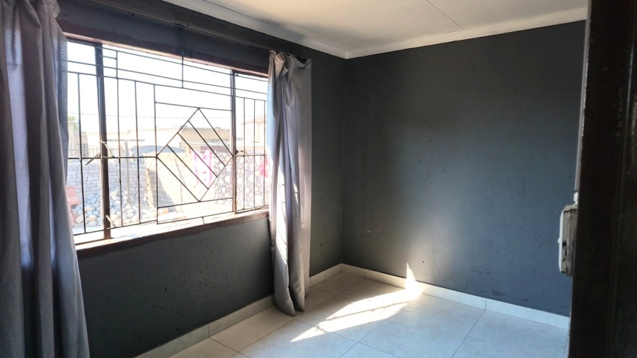 9 Bedroom Property for Sale in Rabie Ridge Gauteng