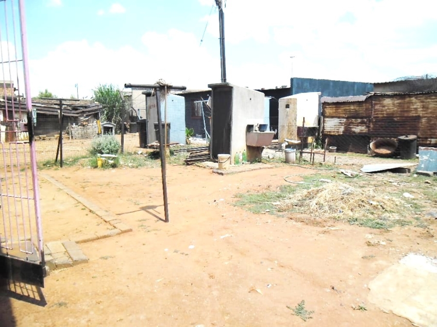 1 Bedroom Property for Sale in Tsakane Gauteng