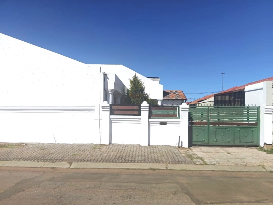 3 Bedroom Property for Sale in Vosloorus Ext 31 Gauteng