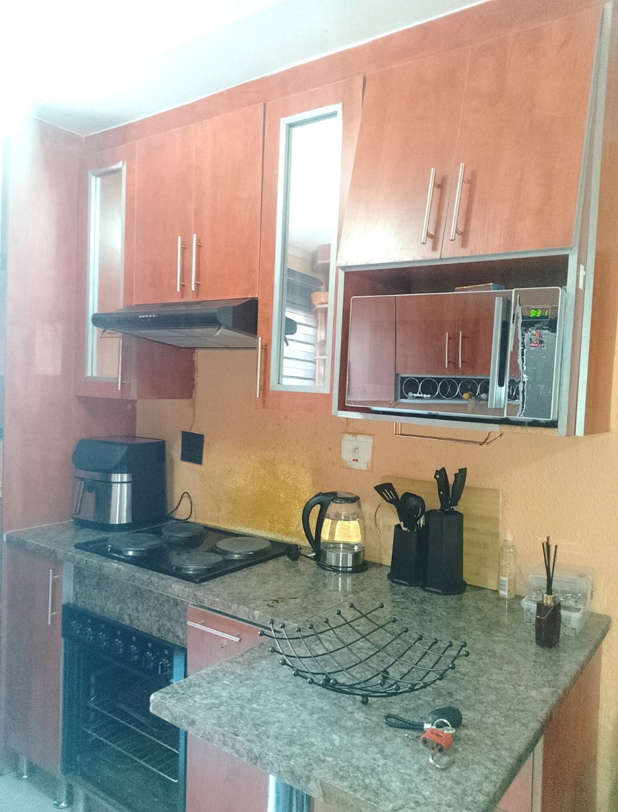 3 Bedroom Property for Sale in Windmill Park Gauteng