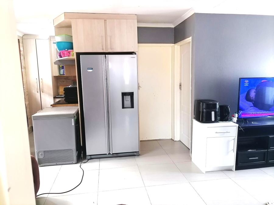 3 Bedroom Property for Sale in Windmill Park Gauteng