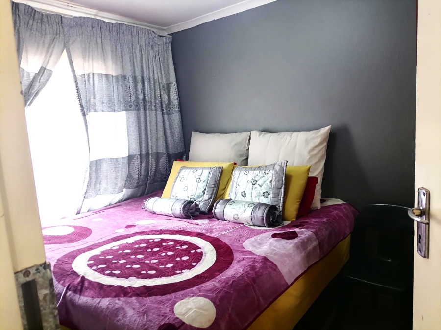 3 Bedroom Property for Sale in Windmill Park Gauteng