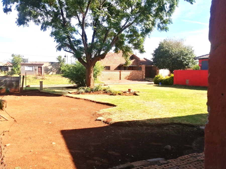 2 Bedroom Property for Sale in Vosloorus Ext 14 Gauteng