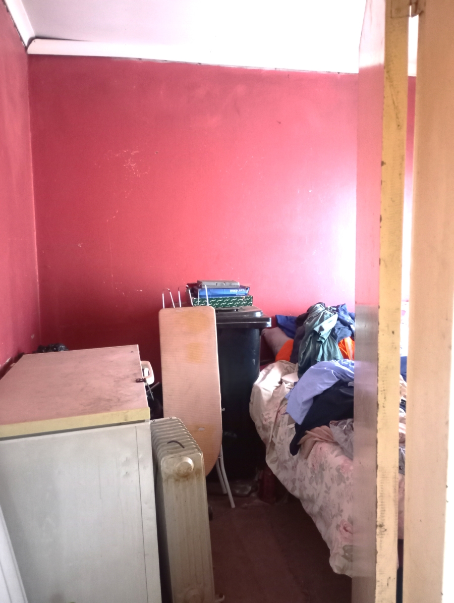 5 Bedroom Property for Sale in Vosloorus Gauteng