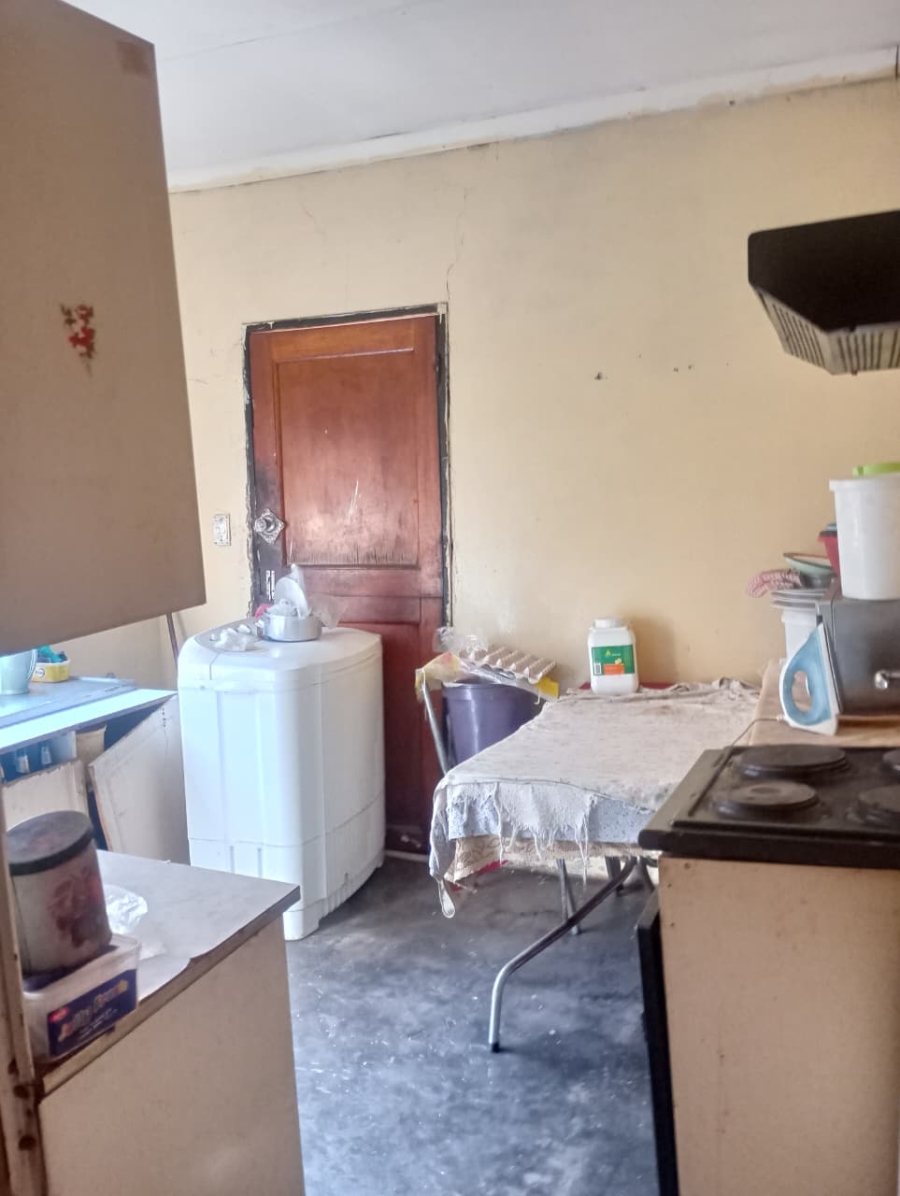 5 Bedroom Property for Sale in Vosloorus Gauteng