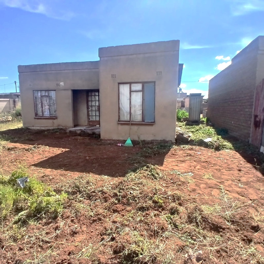 2 Bedroom Property for Sale in Zonkezizwe Gauteng